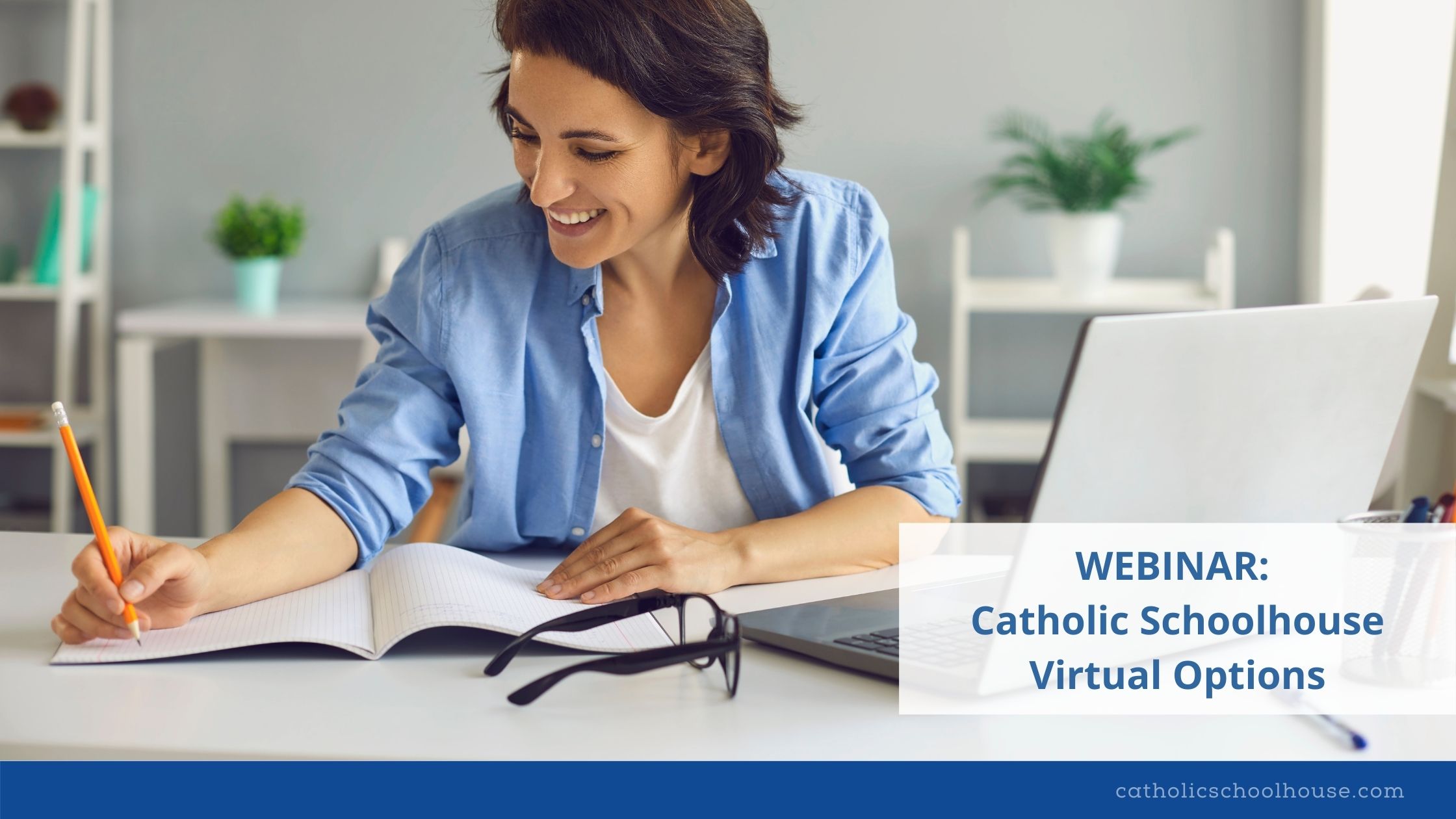 woman at laptop webinar
